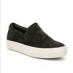 Steve Madden Camo Slip-Ons